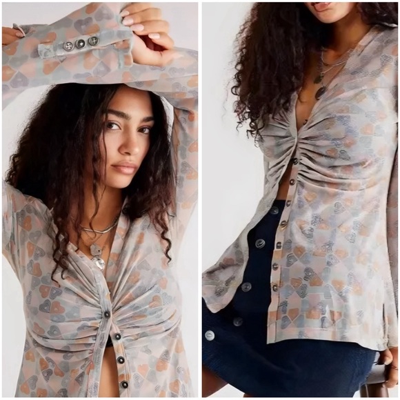 Free People Lucky Shirtee Small Mint Pink
Hearts Retro Top Blouse - Picture 3 of 9